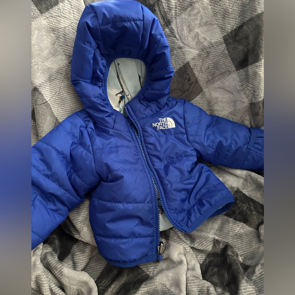 Reversible Baby Northface coat Blue 3-6 months